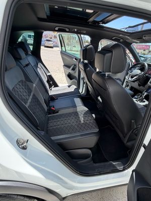 Volkswagen Tiguan r line 150cv DSG - Foto 18
