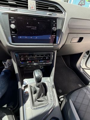 Volkswagen Tiguan r line 150cv DSG - Foto 8