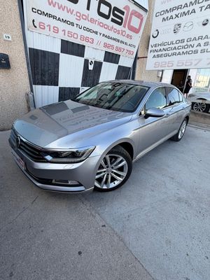 Volkswagen Passat 2.0TDI 150CV CAMBIO AUTOMATICO 2.0TDI 150CV CAMBIO AUTOMATICO - Foto 2