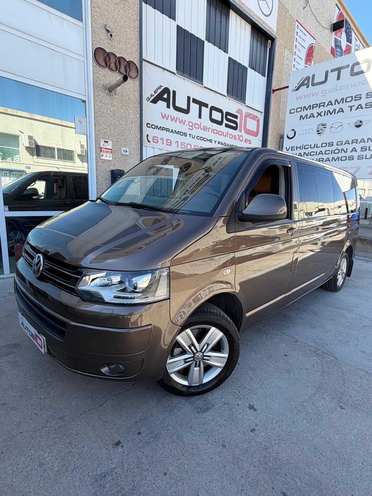 Volkswagen Transporter 8 PLAZAS - Foto 1