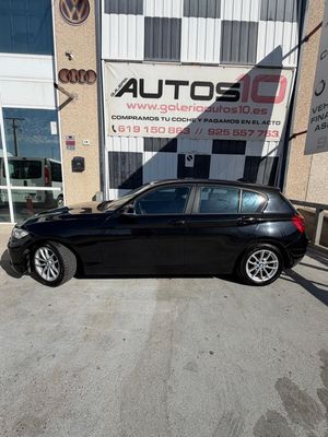 BMW Serie 1 116d 5p EfficientDynamics - Foto 4