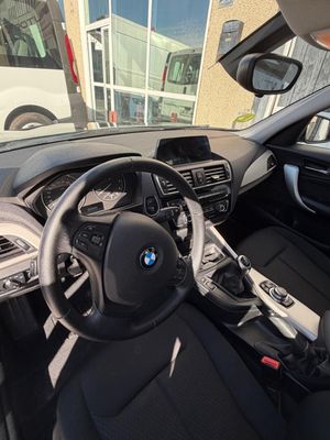 BMW Serie 1 116d 5p EfficientDynamics - Foto 14