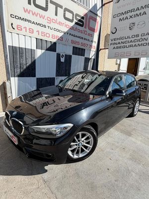 BMW Serie 1 116d 5p EfficientDynamics - Foto 2