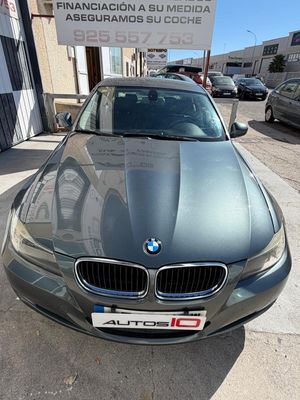 BMW Serie 3 318d Berlina bmw 318d - Foto 3