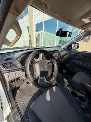 Mitsubishi L200 Double Cab 250 DI-D Motion - Foto 9