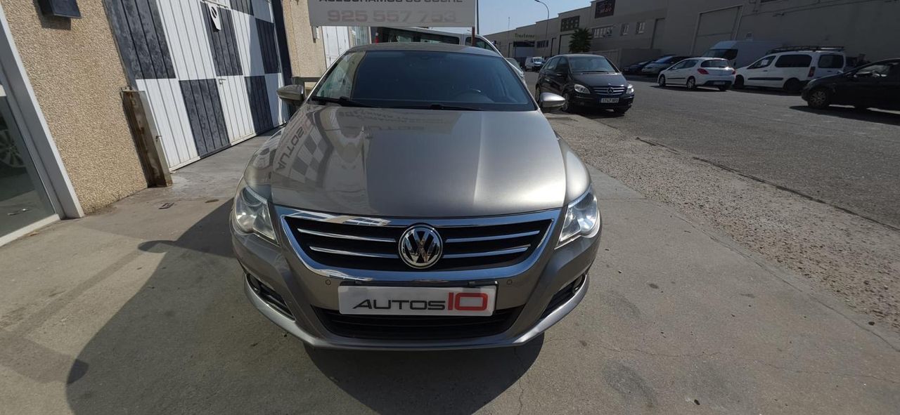 Volkswagen Passat CC 1.8 gasolina 160cv - Foto 1