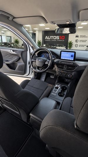 Ford Focus Sportbreak ST-Line 1.5 EcoBoost 110 kW - Foto 7