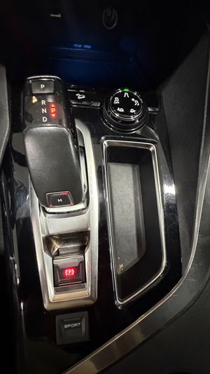 Peugeot 5008 Active 1.6 BlueHDi 120 S&S EAT6 7plazas - Foto 9
