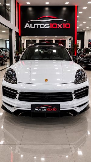Porsche Cayenne E-Hybrid - Foto 3