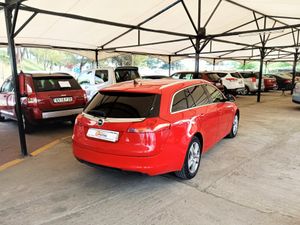 Opel Insignia Sports Tourer 2.0 CDTI SPORT   - Foto 6
