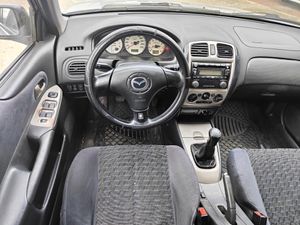 Mazda 323 323 F1.6  16v ACTIVE   - Foto 11