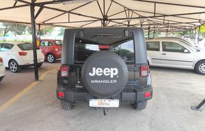 Jeep Wrangler 2.8 CRD SPORT   - Foto 9