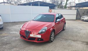 Alfa Romeo Giulietta 2.0 JTDM   - Foto 2