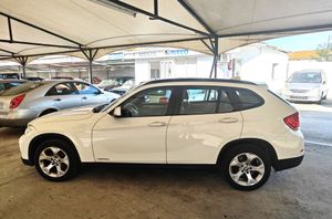 BMW X1 XDRIVE 18D   - Foto 4