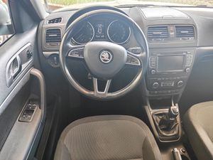 Skoda Yeti 1.2 TSI ELEGANS   - Foto 11