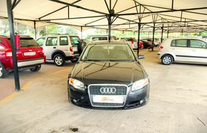 Audi A4 Avant 2.0 TDI   - Foto 8