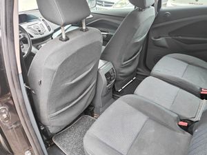 Ford Grand C-MAX 1.6 TDI TREND   - Foto 13