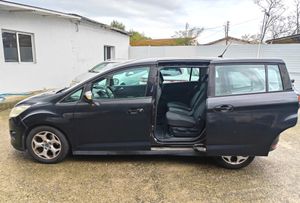 Ford Grand C-MAX 1.6 TDI TREND   - Foto 17