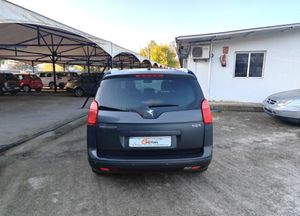 Peugeot E-5008 1.6 HDI FAP ALLURE 110   - Foto 9