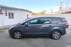 Peugeot E-5008 1.6 HDI FAP ALLURE 110   - Foto 4