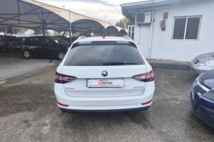 Skoda Superb 2.0 TDI 190 ADBLUE   - Foto 9