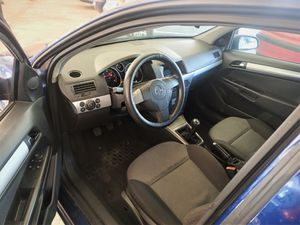 Opel Astra 1.7 CDTI COSMO    - Foto 10