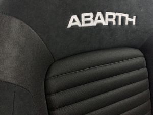 Abarth 500 ABARTH 695 1.4 T-JET 16V 180 CV 3P  - Foto 22