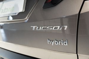 Hyundai Tucson TECNO 2-TONE 1.6 TGDI HEV 230 CV AUTO 5P  - Foto 35