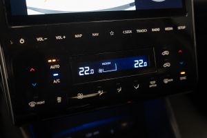 Hyundai Tucson TECNO 2-TONE 1.6 TGDI HEV 230 CV AUTO 5P  - Foto 24