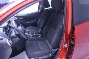 Mazda 2 HOMURA 1.5 E-SKYACTIV-G 90 CV 5P  - Foto 8