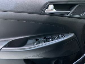 Hyundai Tucson STYLE 2.0 CRDI 185 CV AUTO 4WD 5P  - Foto 21