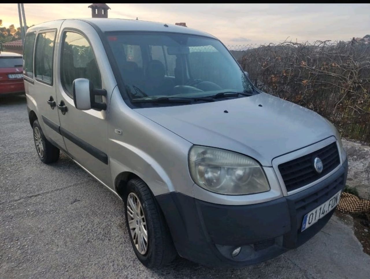 Fiat Doblò 1.9   - Foto 1