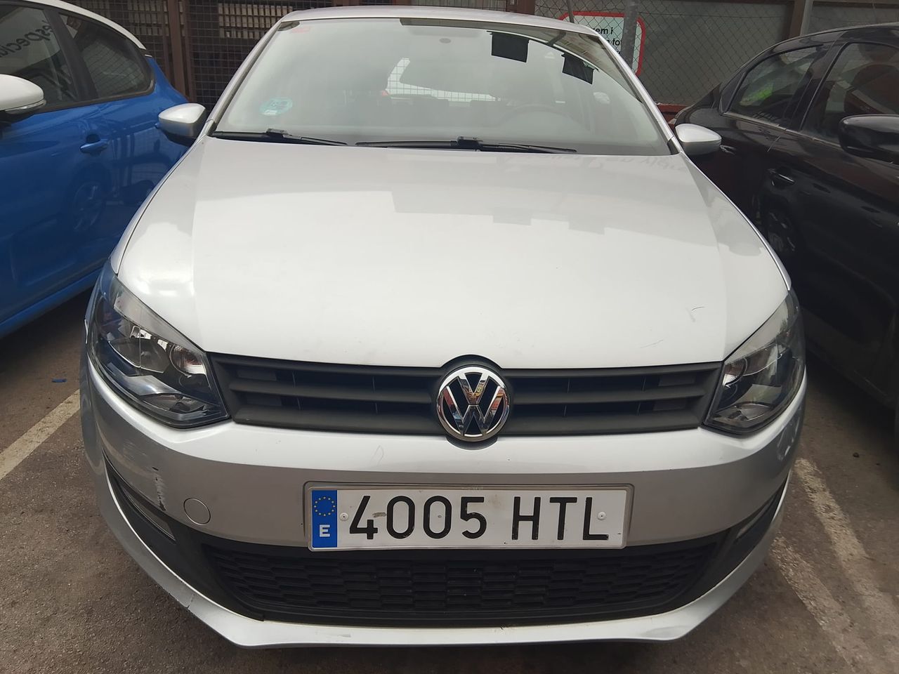 Volkswagen Polo 1.2   - Foto 1