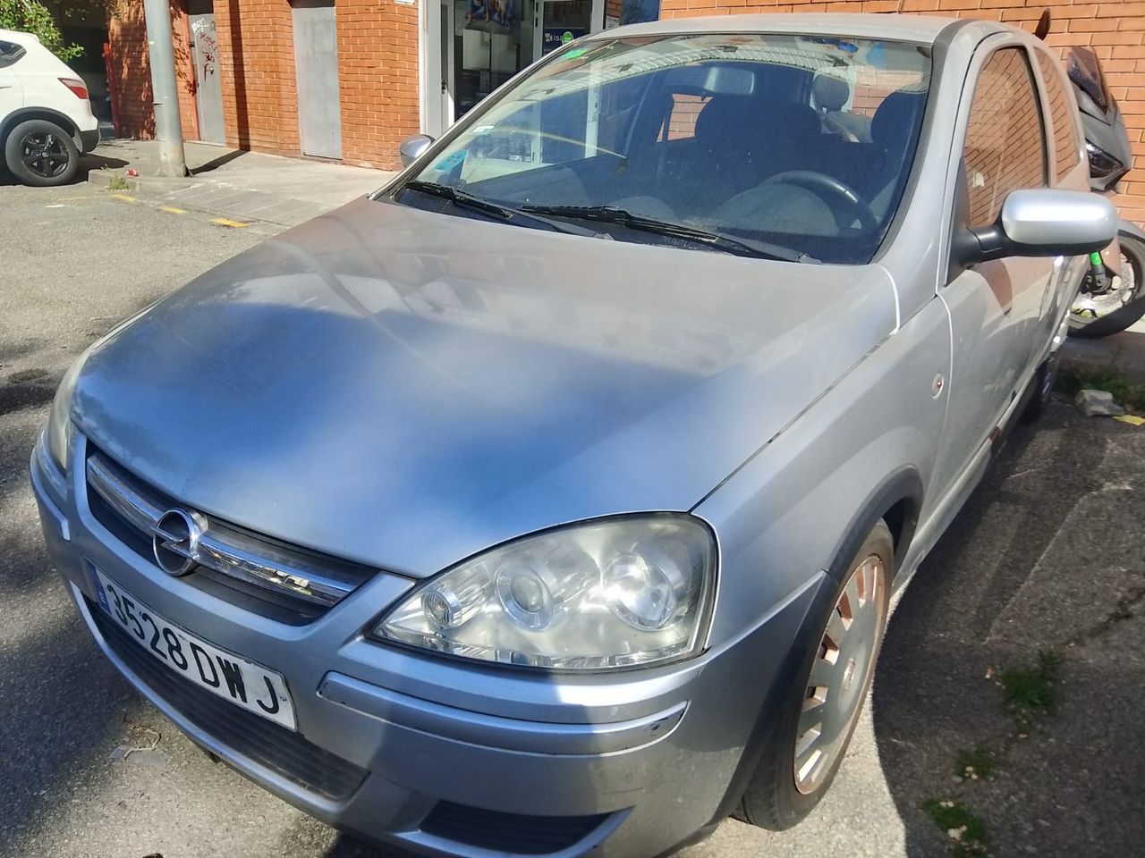 Opel Corsa 1.2   - Foto 1