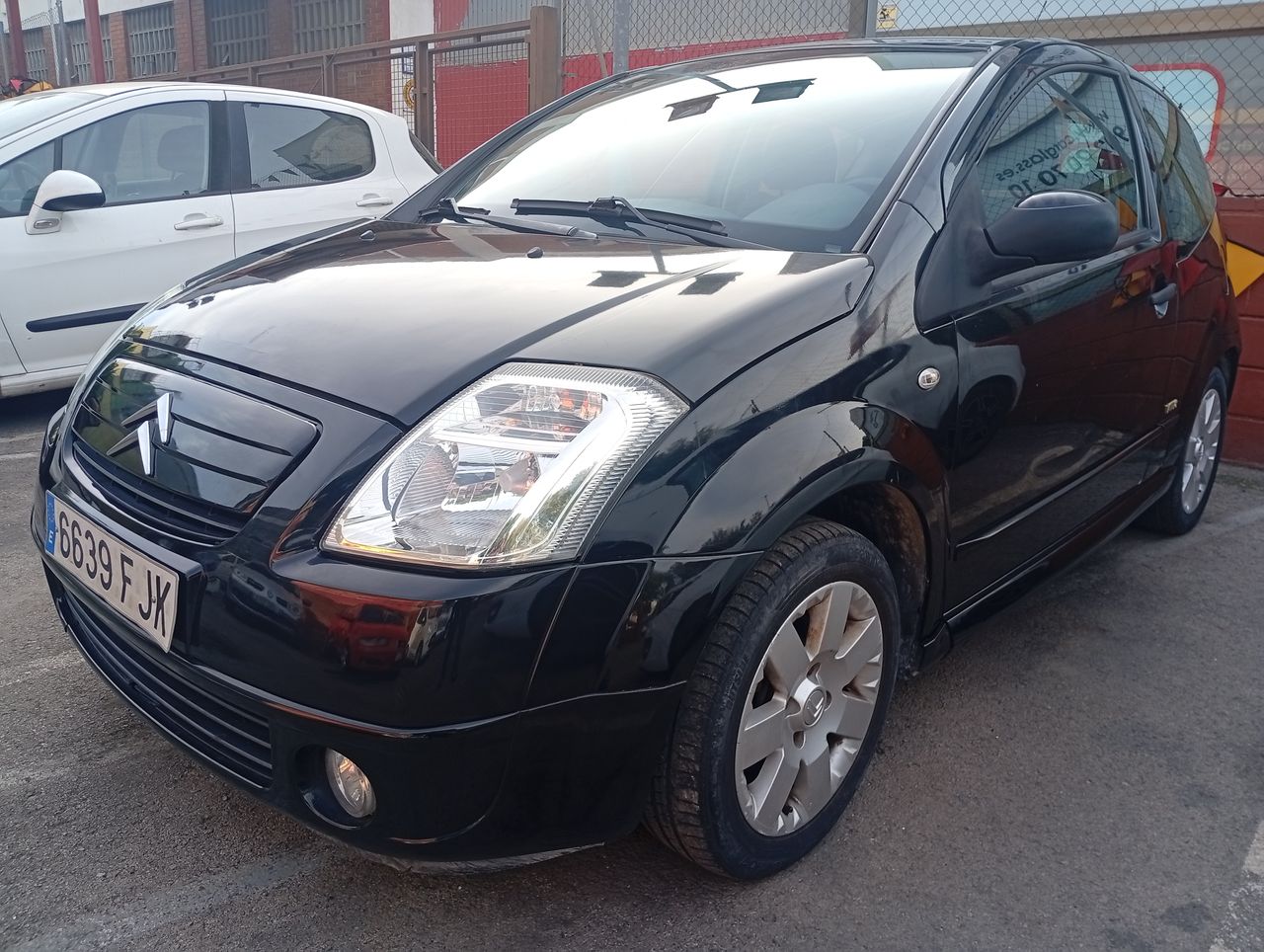 Citroën C2 1.4   - Foto 1