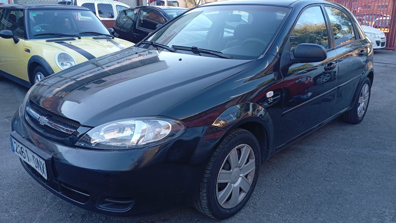 Chevrolet Lacetti 1.6 gasolina  - Foto 1