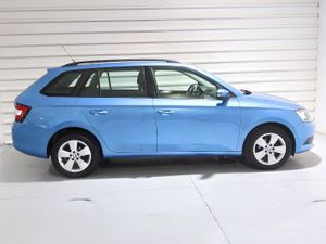 Skoda Fabia Combi 1.2 TSI 66KW (90cv) Active G7408  - Foto 2