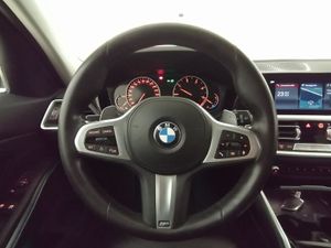 BMW Serie 3 320d Auto.Touring  - Foto 13