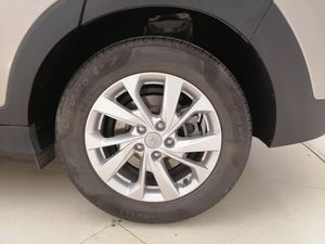 Hyundai Tucson 1.6 CRDI 85kW (116CV) 48V SLE 4X2  - Foto 10