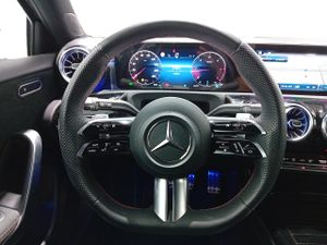 Mercedes Clase A A 200 d  - Foto 11