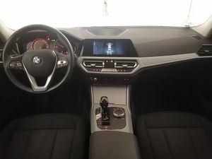 BMW Serie 3 318d  - Foto 8