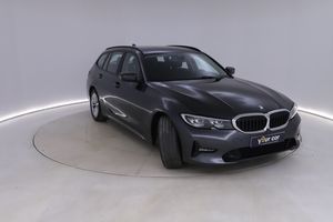 BMW Serie 3 318d Auto.Touring  - Foto 4