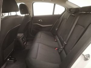 BMW Serie 3 320d Auto.  - Foto 13