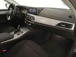 BMW Serie 5 520dA  - Foto 9