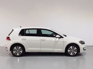 Volkswagen Golf ePower 100 kW (136 CV)  - Foto 4