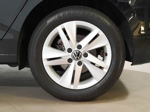 Volkswagen Golf Life 2.0 TDI 85 kW (115 CV) DSG  - Foto 9