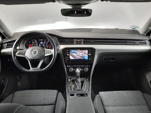 Volkswagen Passat Variant 2.0TDI EVO Executive DGS7 110kW   - Foto 5