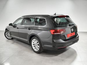 Volkswagen Passat Variant 2.0TDI EVO Executive DGS7 110kW   - Foto 3