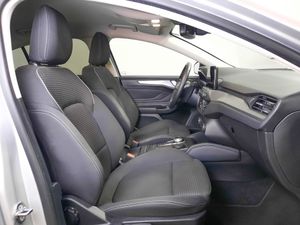 Ford Focus Focus 1.0 Ecoboost Titanium Aut. 125CV   - Foto 18