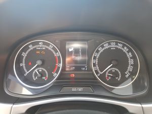 Skoda Fabia 1.0 MPI Color Concept 55kW    - Foto 15